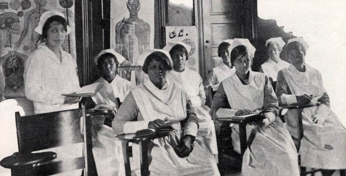 2026 2nd Prize High School Central Division – “Built Unequal: Black Women, Birth, and America” by Zara Kanjwal & Sarah Zhang